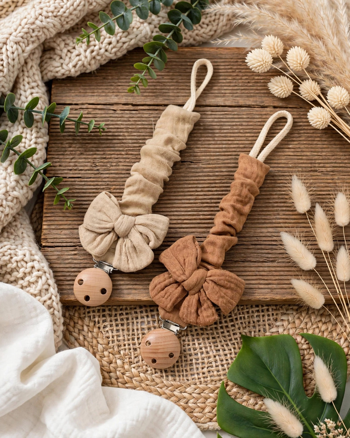 Baby Bowknot Pacifier Clips – 2pcs Wooden 3-Hole Holder, Solid & Printed