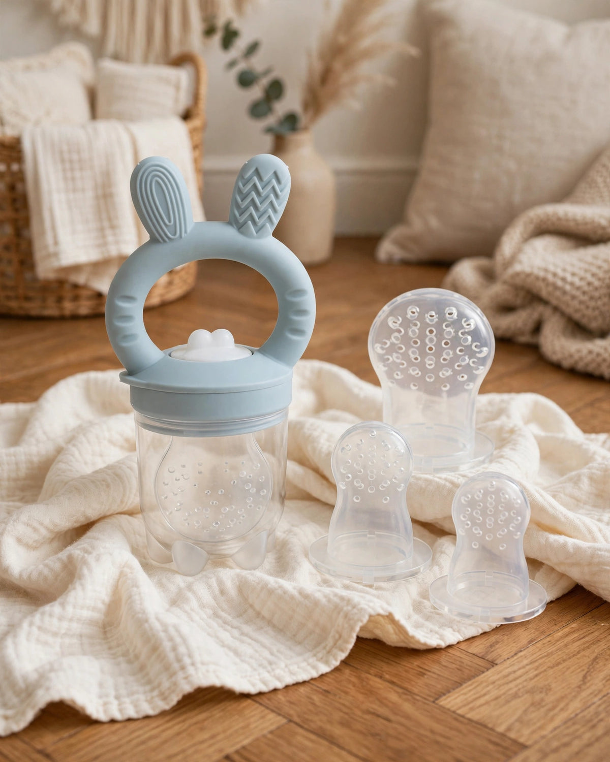 Rabbit Nibble Fruit & Vegetable Teething Feeder