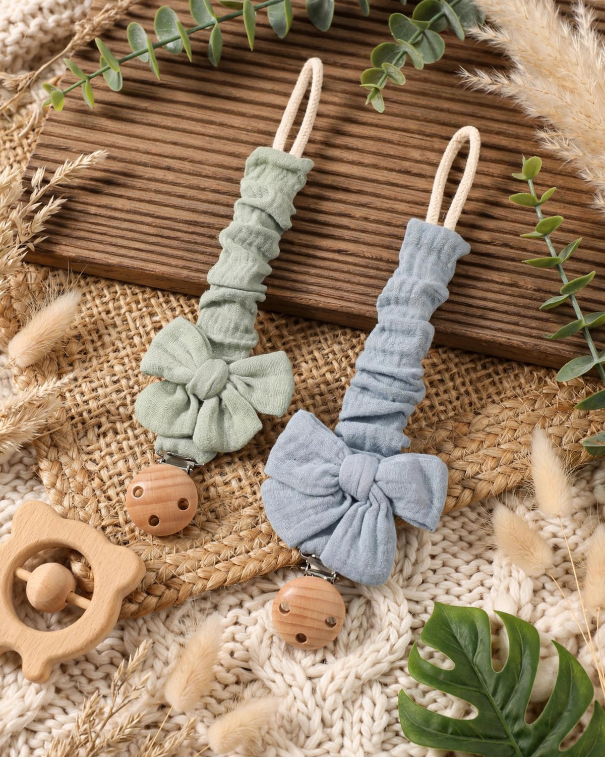 Baby Bowknot Pacifier Clips – 2pcs Wooden 3-Hole Holder, Solid & Printed