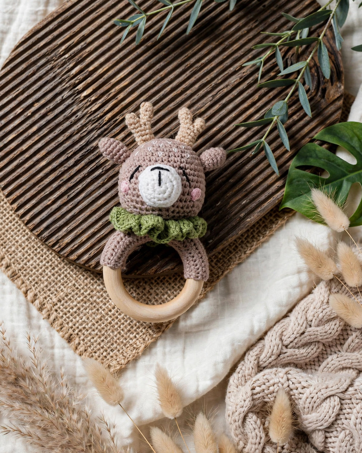 Crochet Cartoon Animal Rattle Soother – Soft 3D Baby Teething Toy