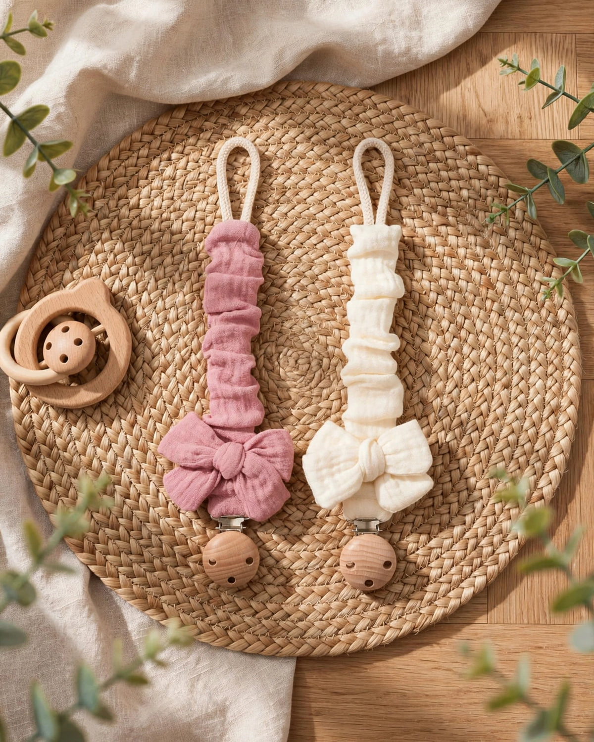 Baby Bowknot Pacifier Clips – 2pcs Wooden 3-Hole Holder, Solid & Printed